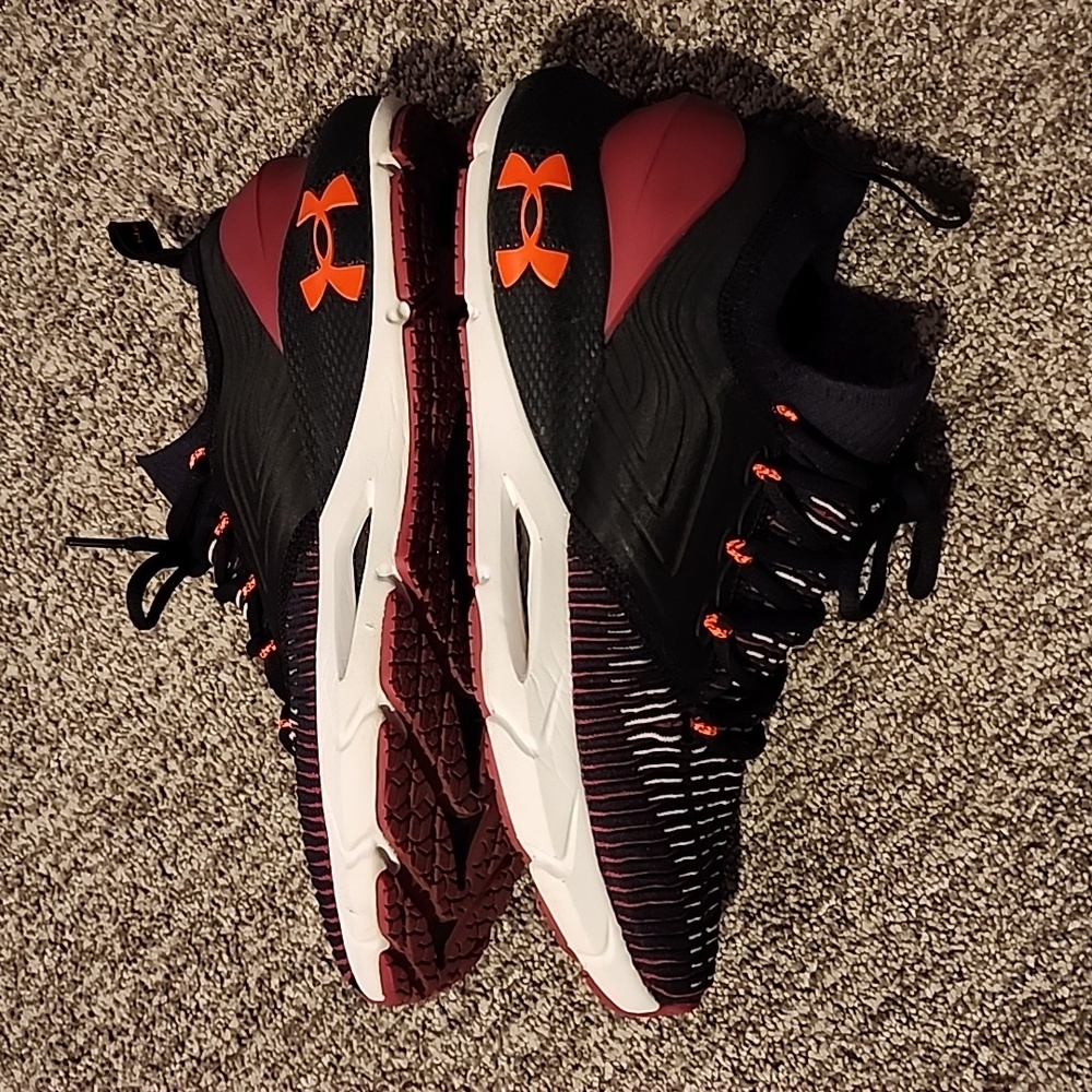 NWOT Under Armour Hovr Phantom 2 intelliknit speed form size 10 maroon/black - Picture 4 of 8